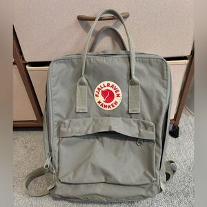 Grey Fjallraven Kanken Backpack